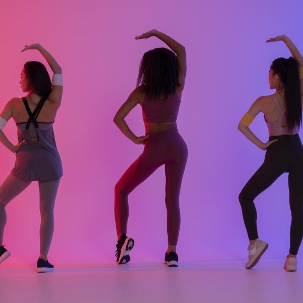 young-women-having-fun-zumba (2)